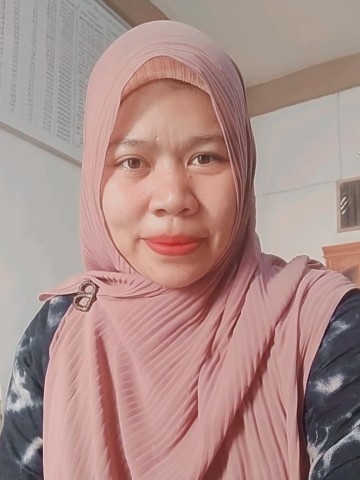 LIA RAHMAWATI, S.Pd